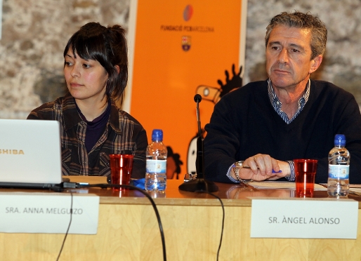 Anna Melguizo i ngel 'Pichi' Alonso, durant la xerrada. Foto: Miguel Ruiz / FCB