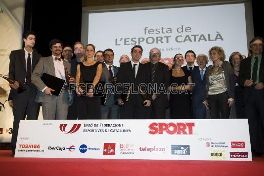 Foto de familia de los premiados de la Fiesta del Deporte Catalán. Foto: Àlex Caparrós (FCB)
