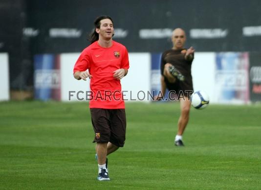 Messi s'ha exercitat aquest dimarts al camp de la Masia per primer cop desprs d'haver aconseguit la medalla d'or a Pequin.