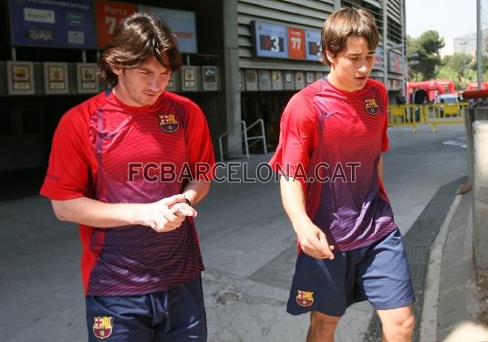 Messi i Bojan, en un dels primers entrenaments del de Linyola amb el primer equip.