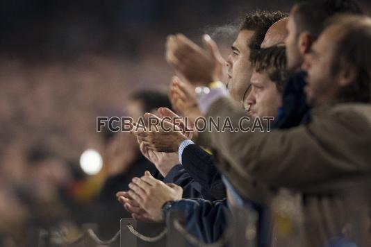 El pblic del Camp Nou, rendit al joc del seu equip. (Fotos: lex Caparrs/Miguel Ruiz-FCB)