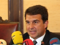 Laporta: “Eto'o is not for sale“