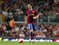 Iniesta and Milito out for Valencia and Madrid