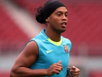 Ronaldinho, called upon for the 14th