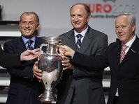Sorteada la fase final de la Eurocopa 2008