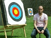 Image associated to news article on:  Dani the archer  