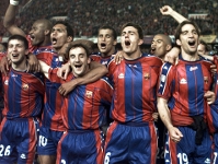Foto: Celebració, la temporada 1997-98, del títol de campió de Copa a Mestalla.