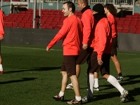 Iniesta returns to training ahead of el Clsico