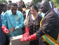 Collocaci de la primera pedra del XICS a Bamako