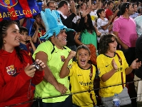 Quien quiera, podr ir a recibir a David Villa al Camp Nou. Foto: Archivo FCB