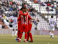 Jugadores del Almeria celebrando un gol de Crusat.  Foto: www.udalmeriasad.es