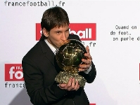 Messi ofrecer el Baln de Oro a la aficin