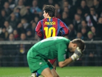 Messi, celebrant el 0-1. Fotos: Miguel Ruiz-FCB