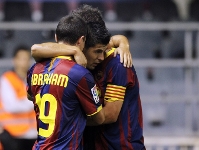 Nolito celebra amb Abraham i Soriano el seu gol davant el Tenerife. Foto: Miguel Ruiz