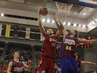 El líder de la Lliga ACB rep al Palau al cuer (Fotos: Arxiu - FCB)
