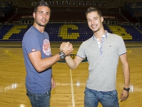 Marc Torra y Sergi Fernàndez en el Palau Blaugrana. Foto: Àlex Caparrós-FCB