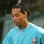 Ronaldinho, con un recuperador del primer equipo, en el campo de La Masia.