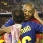 Abrazo entre Henry y Sylvinho despus de ganar la Copa del Rey en Mestalla.