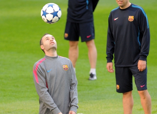 Andrs Iniesta out of Madrid game with calf injury