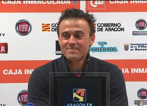 Luis Enrique somriu en la roda de premsa posterior a l'Osca-Barça B.