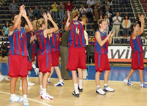 El acuerdo de vinculación entre el Barça y el Santfeliuenc recupera el baloncesto femenino blaugrana (Foto: Archivo - FCB)