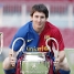 Messi, el mejor jugador del mundo, posa con el triplete. Fue el mximo goleador de la temporada 2009/10 y marc en las finales de Copa y Champions.