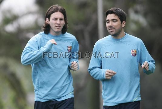 Messi y Deco, en la sesi de  este domingo.