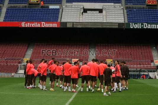 El primer equip ha fet aquest mat l'ltim entrenament a Barcelona abans de la final de Roma.