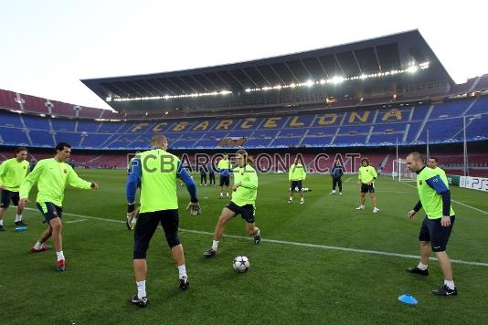 L'equip s'ha entrenat al Camp Nou. Foto: Miguel Ruiz - FCB.