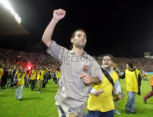 Mrquez, durant la celebraci al camp del Llevant de la seva primera Lliga, la temporada 2004/05. Foto: Arxiu FCB