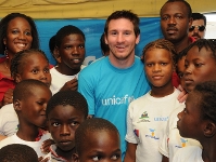 UNICEF-NYHQ2010-1396-Susan_Markisz.jpg