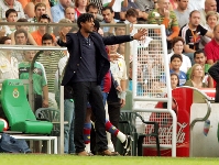 Image associated to news article on:  Rijkaard: the end of an era of titles and a good image  