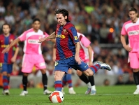 Messi scores first penalty
