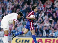 Imatges del Bara-Sevilla, ltima jornada de la temporada 1993/94.