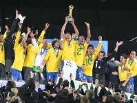 Brazil win Confederations Cup (2-3)