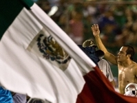 Victoria de México con gol de Márquez (2-1)