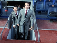 Xavi y Busquets, antes de la sesión fotográfica de la temporada pasada. Foto: archivo FCB.