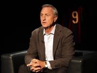 Johan Cruyff, durant l'entrevista. Fotos: Miguel Ruiz (FCB)