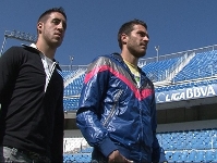 Dani Toribio y Xavi Torres, en La Rosaleda. Fotos interiores: Archivo FCB.