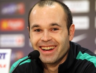 Iniesta: I want to be there