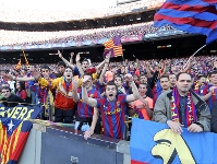 La asistencia media al Camp Nou crece un 13%