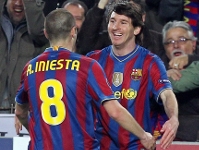 Iniesta i Messi celebren l'1-0 de l'argent. Fotos: Miguel Ruiz / lex Caparrs - FCB