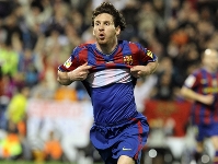 Messi celebrant el seu gran gol contra el Saragossa. Fotos: Miguel Ruiz - FCB