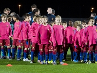 Los jugadores del Benjamín B del Barça durante la presentación de la cantera azulgrana. Fotos: Àlex Caparrós-FCB.