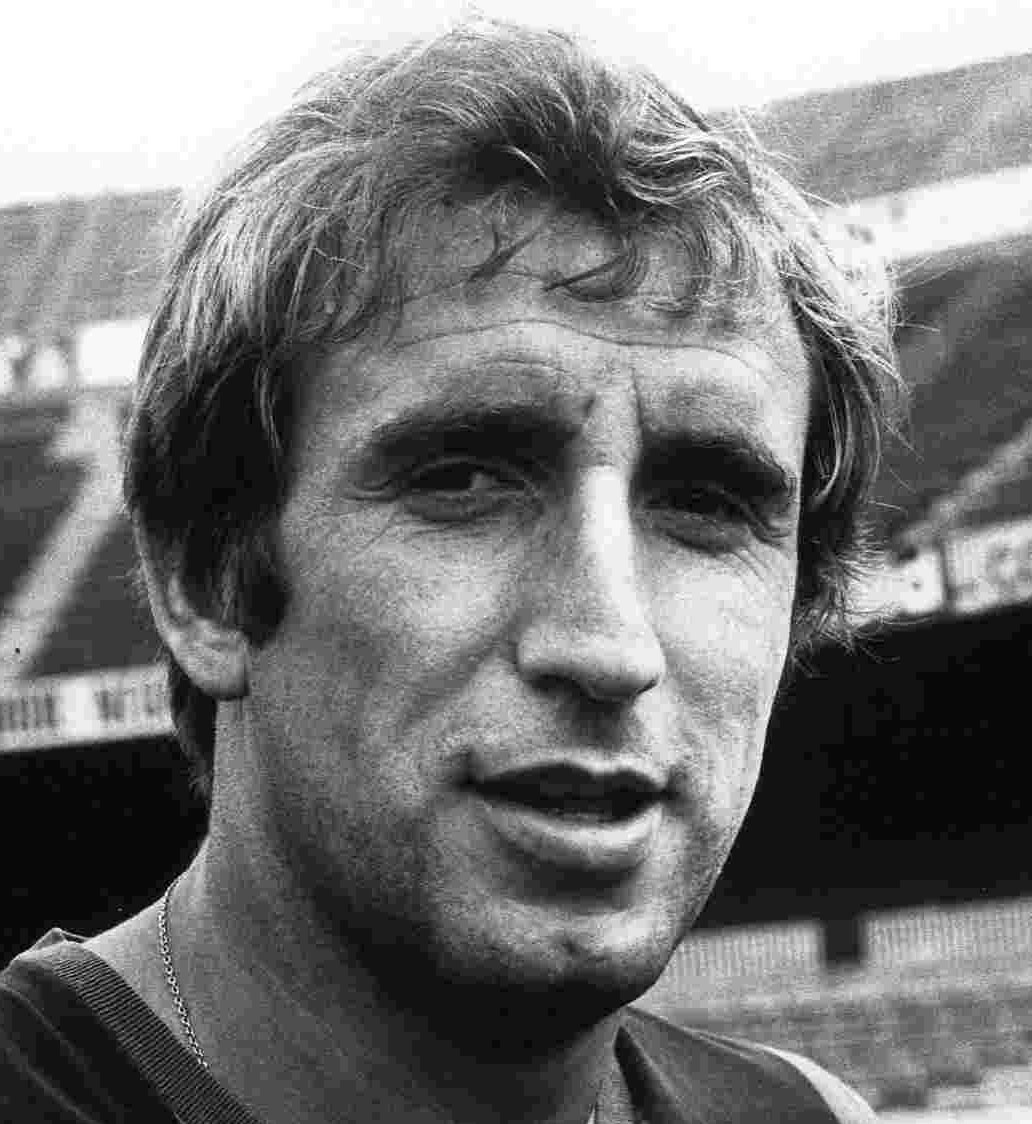 Image associated to news article on:  CARLES REXACH  