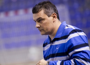 Pascual, durante el partido con el Arrate. Foto: Àlex Caparrós-FCB