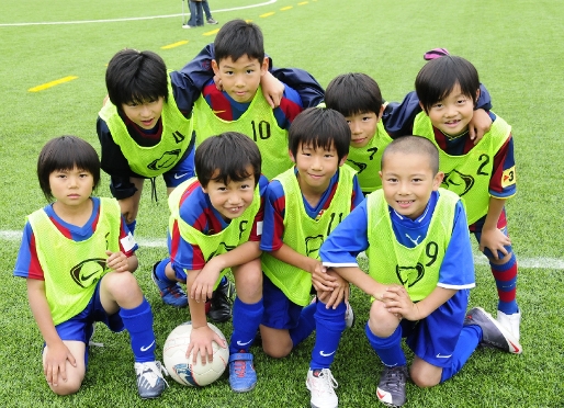 Joves de l'FCB Escola a Fukuoka. Fotos: FCB