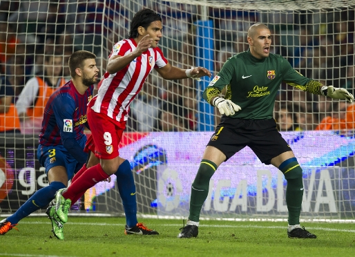 Valdés ha encaixat 243 gols en els seus 300 partits a Primera. Fotos: Miguel Ruiz/Àlex Caparrós-FCB