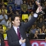 Abans del partit, Xavi Pascual ha rebut el premi al millor entrenador de l'ACB de la temporada passada. (Foto: Álex Caparrós)