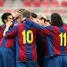 L'equip celebrant un dels gols que ha donat la victria davant el Vilanova.